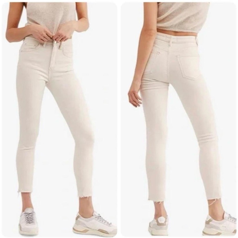 We the Free NWT High Rise Raw Hem Cropped Tea Skinny Jeans